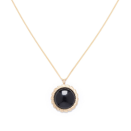 Laurel Pendant Necklace in Onyx