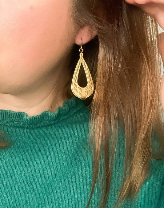 Teardrop Cutout Earrings