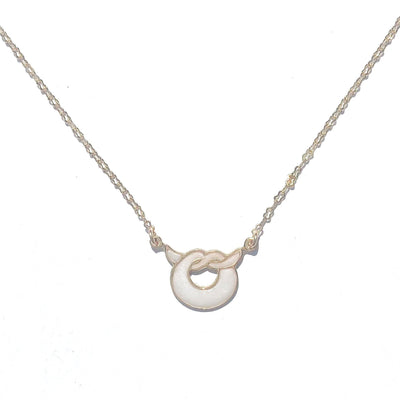 Overhand Knot Necklace in Pearl